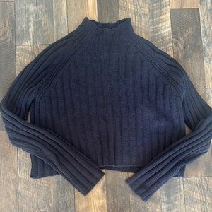 AMERICAN EAGLE | Large Cropped Women's Black Ribbed Sweater